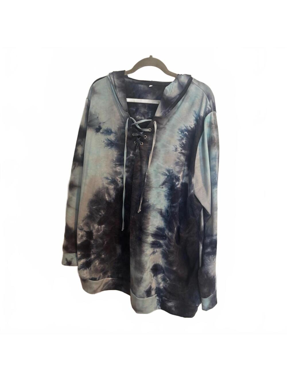 #0032 EUC Tie Dyed Sweatshirt, Size 4X, Fits like a 2/3X, Light Blue/Dark Blue